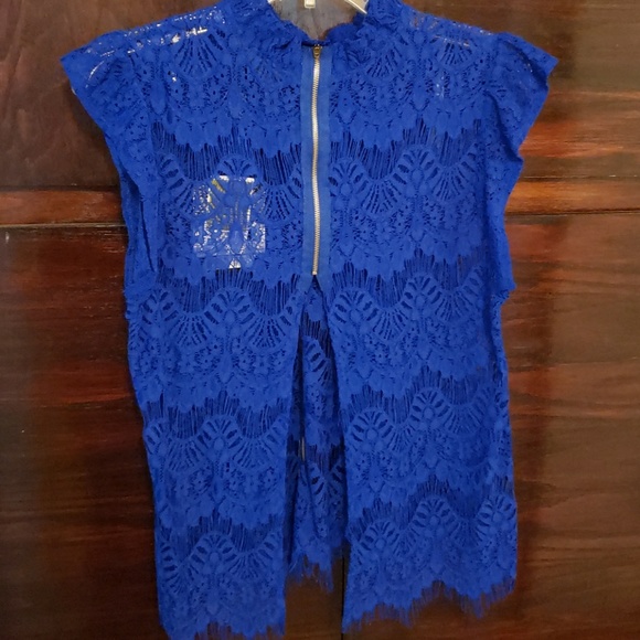 NWT Dressy top - Picture 2 of 4